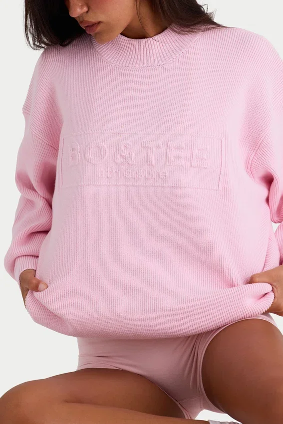 Oversize-Pullover aus geripptem Strick in Hellrosa Oversize-Pullover aus geripptem Strick in Hellrosa