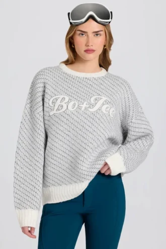 Oversize-Pullover mit gestricktem Logo in Ice