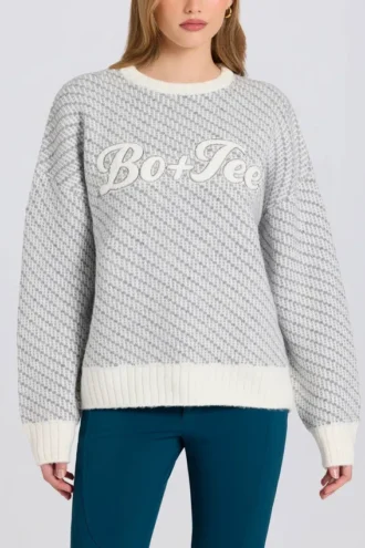Oversize-Pullover mit gestricktem Logo in Ice