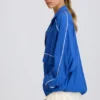 Oversized-Trainingsjacke in Kobalt