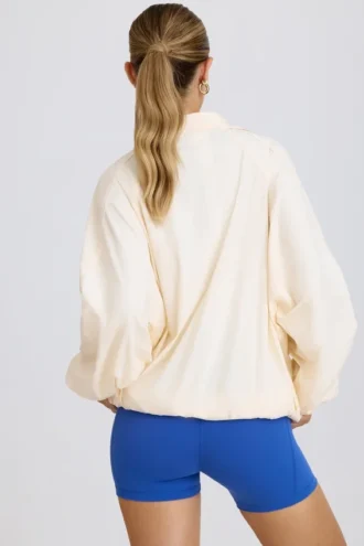 Oversized-Trainingsjacke in Weiß