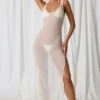 Pacifica Maxikleid mit Perlenverzierung und Cut-outs in Perlweiß Pacifica Maxikleid mit Perlenverzierung und Cut-outs in Perlweiß