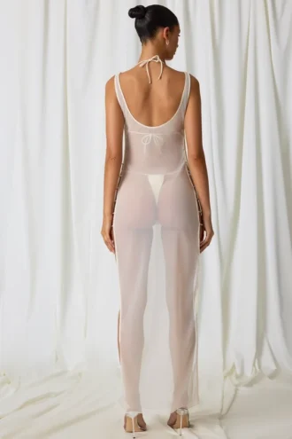 Pacifica Maxikleid mit Perlenverzierung und Cut-outs in Perlweiß