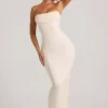 Palermo Maxikleid mit Bandeau-Ausschnitt, Kapuzenkragen und Verzierungen in Weiß Palermo Maxikleid mit Bandeau-Ausschnitt, Kapuzenkragen und Verzierungen in Weiß