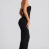 Palermo Maxikleid mit Bandeau-Ausschnitt und Wasserfallkragen, verziert, in Schwarz Palermo Maxikleid mit Bandeau-Ausschnitt und Wasserfallkragen, verziert, in Schwarz