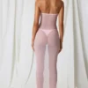 Papeete gerafftes Bandeau-Midi-Kleid in zartem Rosa Papeete gerafftes Bandeau-Midi-Kleid in zartem Rosa