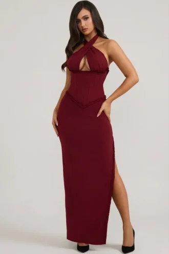 Penelope Maxikleid mit Neckholder und Schnürung aus Spitze in Beerenrot