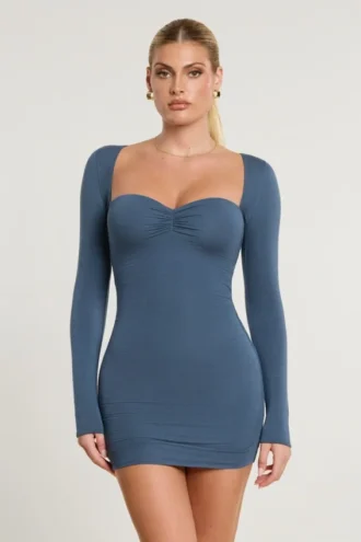 Perrie Langarm-Minikleid aus gerafftem Modal-Kaschmir-Mix in French Navy