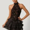 Petalia Minikleid mit Rüschen und Neckholder in Schwarz Petalia Minikleid mit Rüschen und Neckholder in Schwarz