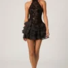 Petalia Minikleid mit Rüschen und Neckholder in Schwarz Petalia Minikleid mit Rüschen und Neckholder in Schwarz