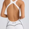 Petite Soft Active Jumpsuit mit offenem Rücken in Weiß Petite Soft Active Jumpsuit mit offenem Rücken in Weiß