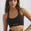 Plunge Neck Define Luxe Sport-BH in Schwarz