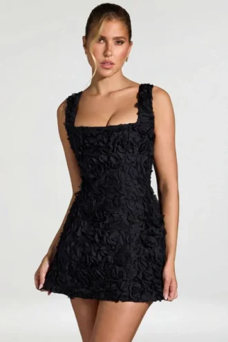 Posy Minikleid mit Blumenapplikationen und quadratischem Ausschnitt in Schwarz