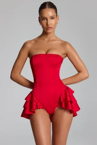 Priaska Rüschen-Schnürkorsett-Playsuit in Feuerrot Priaska Rüschen-Schnürkorsett-Playsuit in Feuerrot