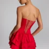 Priaska Rüschen-Schnürkorsett-Playsuit in Feuerrot Priaska Rüschen-Schnürkorsett-Playsuit in Feuerrot