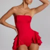 Priaska Rüschen-Schnürkorsett-Playsuit in Feuerrot Priaska Rüschen-Schnürkorsett-Playsuit in Feuerrot