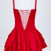 Priaska Rüschen-Schnürkorsett-Playsuit in Feuerrot Priaska Rüschen-Schnürkorsett-Playsuit in Feuerrot