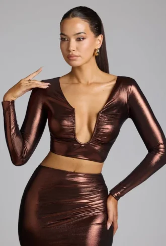 Rana Crop-Top aus Metallic-Jersey mit tiefem Ausschnitt in Kupferbronze