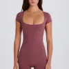 Rückenfreier Unitard in Acai