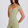 Rückenfreier Unitard in Matcha Rückenfreier Unitard in Matcha