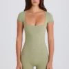 Rückenfreier Unitard in Matcha Rückenfreier Unitard in Matcha