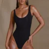 Reese Bodys mit U-Ausschnitt in Schwarz Reese Bodys mit U-Ausschnitt in Schwarz