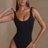 Reese Bodys mit U-Ausschnitt in Schwarz Reese Bodys mit U-Ausschnitt in Schwarz