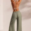 Resort-Wear-Strandhose mit Crinkle-Struktur in Hellgrün Resort-Wear-Strandhose mit Crinkle-Struktur in Hellgrün