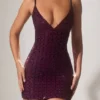 Ronja verziertes, tief ausgeschnittenes, halbtransparentes Minikleid in Deep Purple Ronja verziertes, tief ausgeschnittenes, halbtransparentes Minikleid in Deep Purple