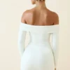 Rosanna schulterfreies, gerafftes Bodycon-Minikleid in Vanille