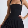 Rosaria asymmetrisches, mehrlagiges Neckholder-Minikleid in Schwarz