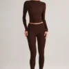 Roux Modal-Leggings mit mittlerer Leibhöhe und verkürztem Bein in Schokoladenbraun Roux Modal-Leggings mit mittlerer Leibhöhe und verkürztem Bein in Schokoladenbraun