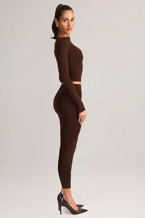 Roux Modal-Leggings mit mittlerer Leibhöhe und verkürztem Bein in Schokoladenbraun Roux Modal-Leggings mit mittlerer Leibhöhe und verkürztem Bein in Schokoladenbraun
