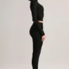 Roux Modal-Leggings mit mittlerer Leibhöhe und verkürztem Bein in Schwarz Roux Modal-Leggings mit mittlerer Leibhöhe und verkürztem Bein in Schwarz