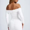 Saffron Off-Shoulder-Minikleid mit Cut-outs und Metallverzierungen in Weiß