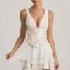Sakura-Minikleid mit Rüschen und Verzierungen in Elfenbein