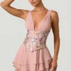 Sakura-Minikleid mit Rüschen und Verzierungen in Floral Pink