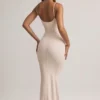Salma Modal-Maxikleid mit U-Ausschnitt und Trägern im Streifenmuster Salma Modal-Maxikleid mit U-Ausschnitt und Trägern im Streifenmuster
