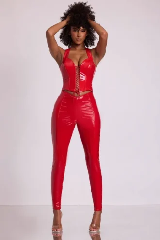 Samara Vinyl-Leggings mit hoher V-Taille in Feuerrot