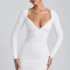 Sana Modal-Minikleid mit Rüschen und langen Ärmeln in Weiß Sana Modal-Minikleid mit Rüschen und langen Ärmeln in Weiß