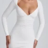 Sana Modal-Minikleid mit Rüschen und langen Ärmeln in Weiß Sana Modal-Minikleid mit Rüschen und langen Ärmeln in Weiß