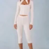 Selene Strick-Caprihose mit mittlerer Leibhöhe in Elfenbein Selene Strick-Caprihose mit mittlerer Leibhöhe in Elfenbein