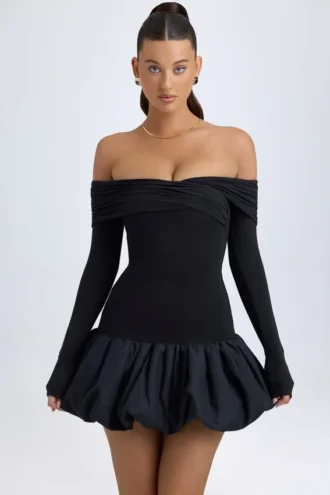 Serra Modal-Minikleid mit schulterfreiem Ausschnitt und Bubble-Saum in Schwarz
