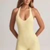 Shelly Modal-Playsuit mit geripptem Rückenausschnitt in Lemon Sherbet