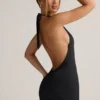 Shelly Modal-Playsuit mit geripptem Rückenausschnitt in Schwarz Shelly Modal-Playsuit mit geripptem Rückenausschnitt in Schwarz
