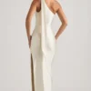 Sheril Asymmetrisches Maxikleid mit Schaldetail in Elfenbein