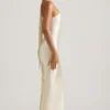 Sheril Asymmetrisches Maxikleid mit Schaldetail in Elfenbein