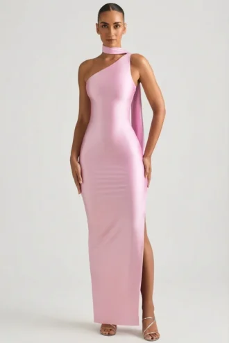 Sheril Asymmetrisches Maxikleid mit Schaldetail in Zartrosa