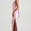 Sheril Asymmetrisches Maxikleid mit Schaldetail in Zartrosa Sheril Asymmetrisches Maxikleid mit Schaldetail in Zartrosa