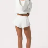 Shorts mit mittlerer Leibhöhe in der Farbe „Milk“ Shorts mit mittlerer Leibhöhe in der Farbe „Milk“